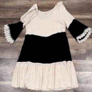 Umgee dress with split sleeves